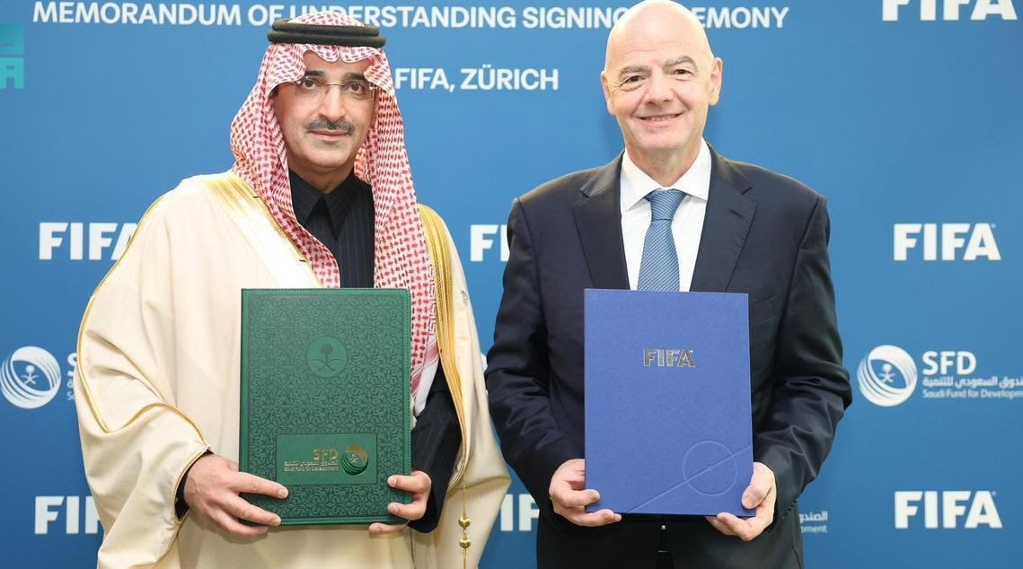 SFD’s Sultan Al-Marshad and FIFA’s Gianni Infantino after signing the landmark E22 billion agreement to boost stadium construction and upgrades across developing countries. (Pic: Fifa page)